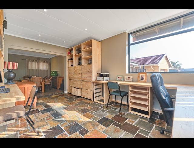4 BEDROOM HOUSE FOR SALE IN WILRO PARK